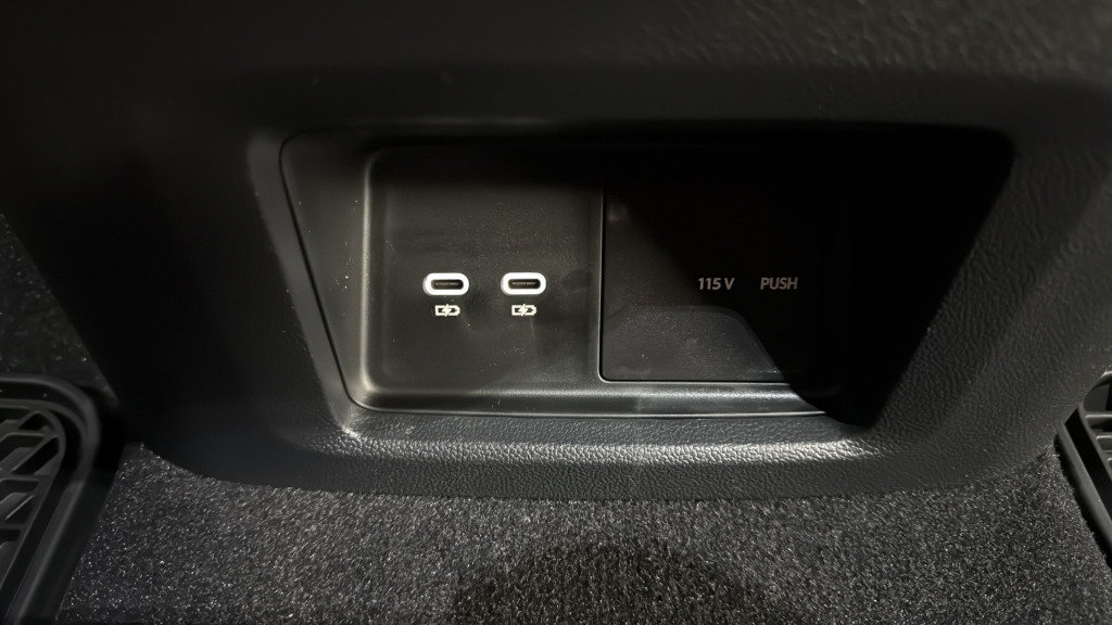 New 2026 Volkswagen Atlas Peak Edition AWD/4WD image 34