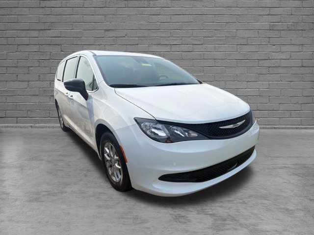 New 2027 Chrysler Pacifica LX FWD image 3