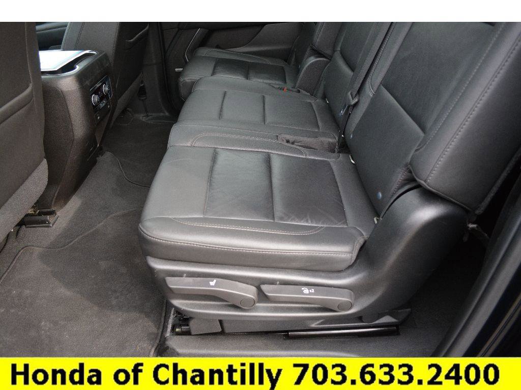 Used 2021 Chevrolet Suburban Z71 image 32
