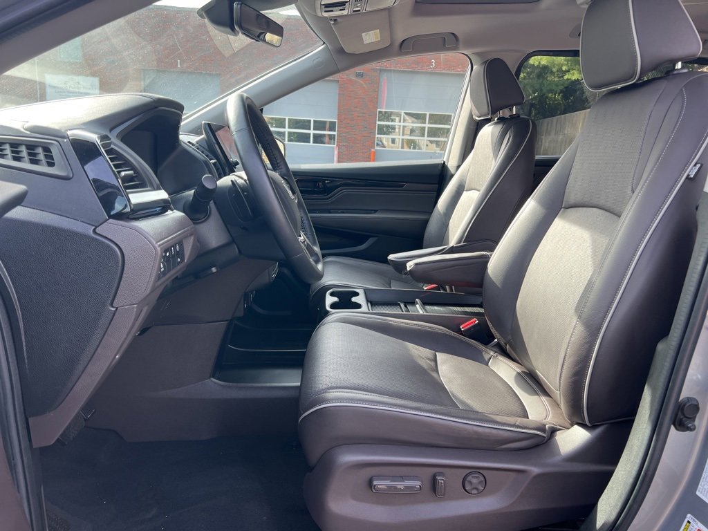 Used 2023 Honda Odyssey Elite image 12