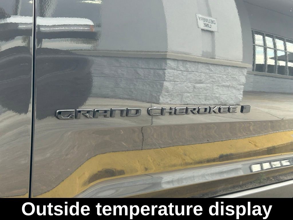 Certified 2024 Jeep Grand Cherokee Altitude image 28