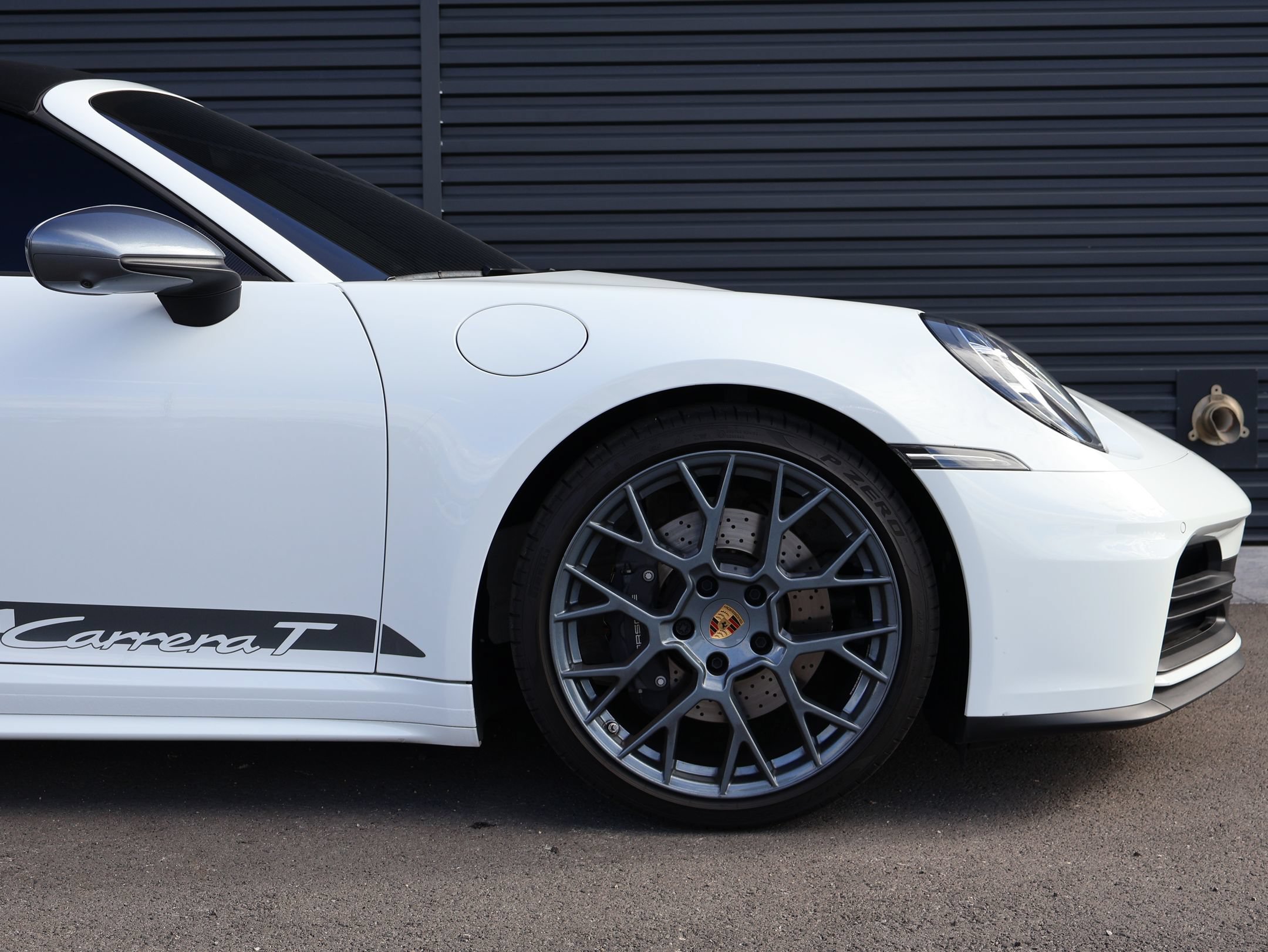 Certified 2025 Porsche 911 Carrera T RWD image 12