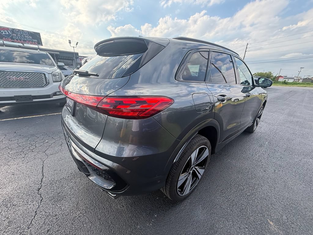 Used 2025 Audi SQ5 Premium Plus AWD/4WD image 3