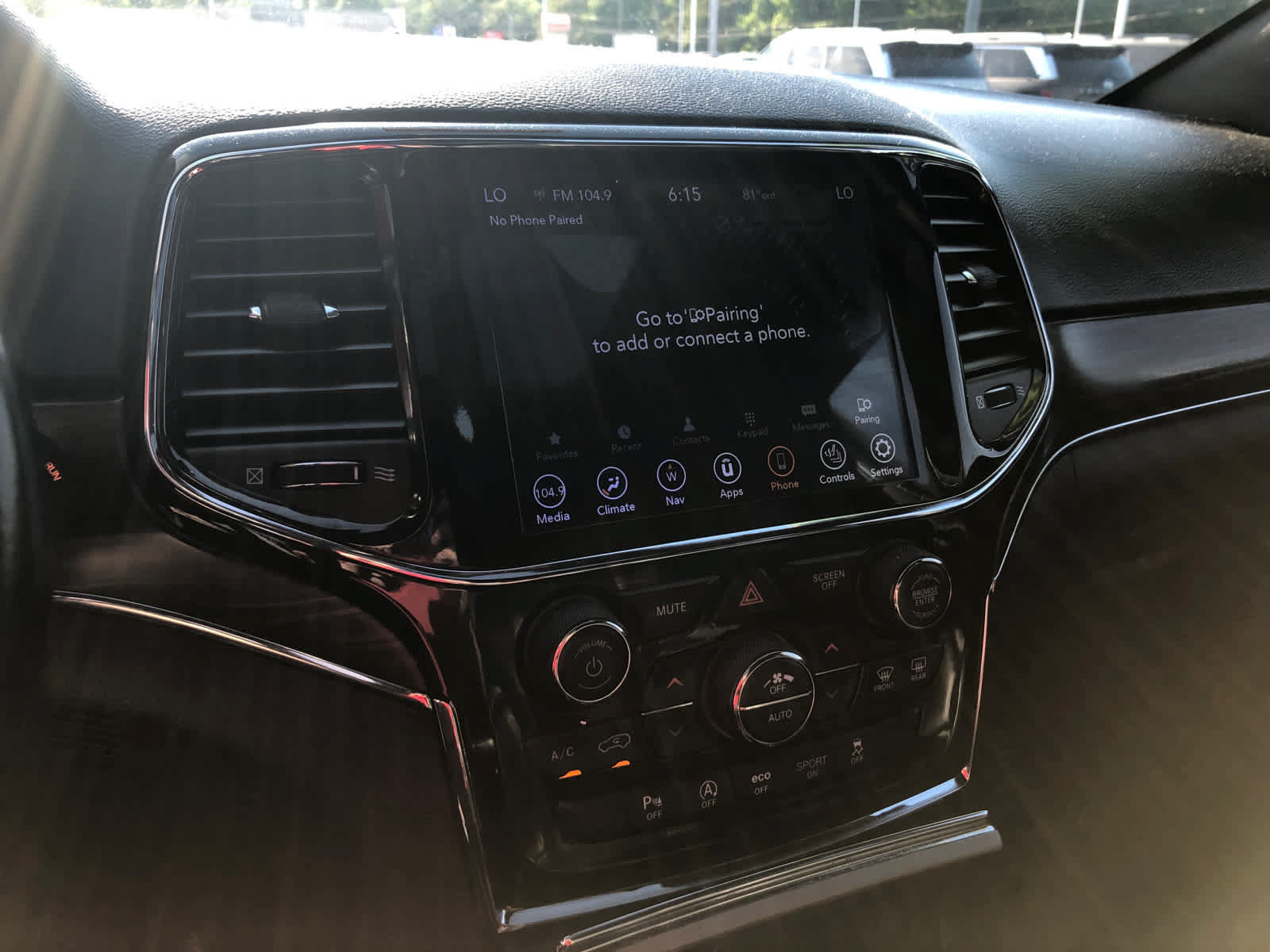Used 2021 Jeep Grand Cherokee Limited AWD/4WD image 19