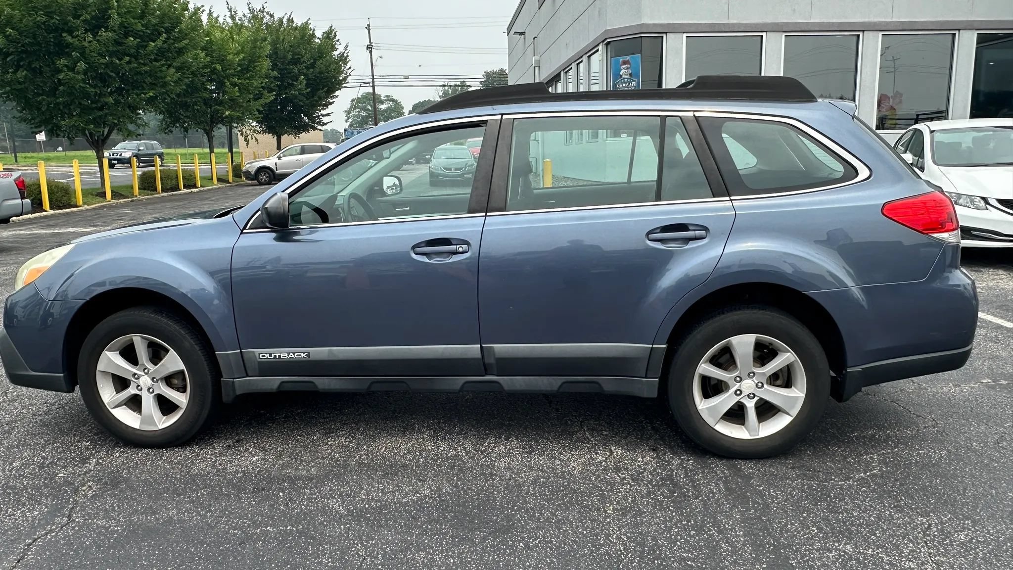 Used 2014 Subaru Outback 2.5i w/ Popular Package #1A AWD/4WD image 9