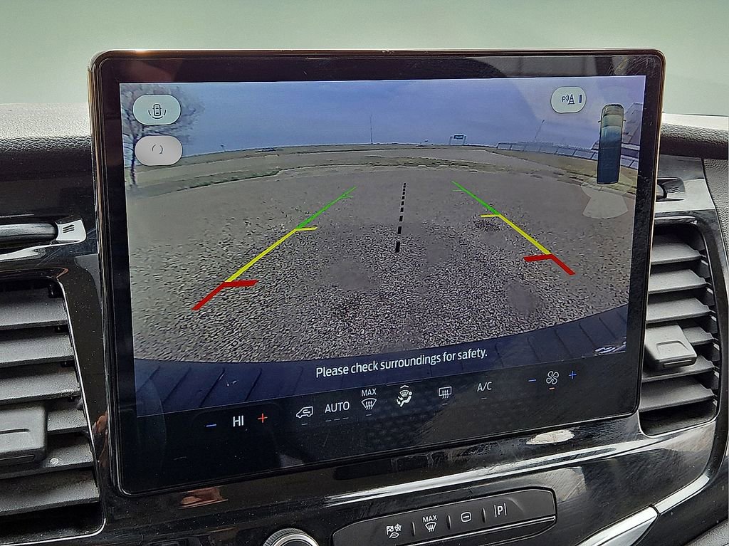 Used 2024 Ford Transit 350 XLT image 27