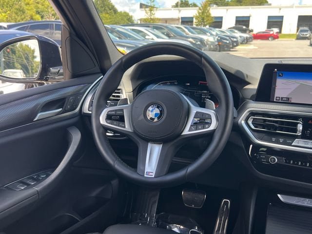Used 2024 BMW X3 sDrive30i w/ M Sport Package RWD image 17