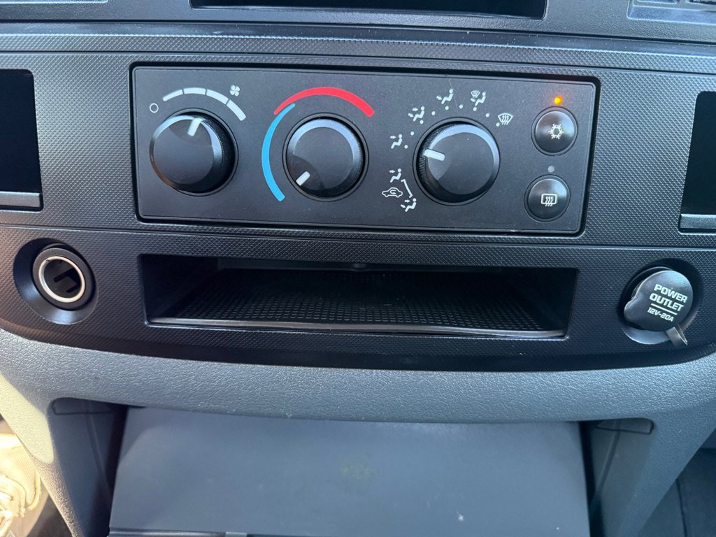 Used 2008 Dodge Ram 1500 Truck ST image 24