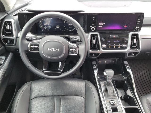 Certified 2023 Kia Sorento SX AWD/4WD image 13