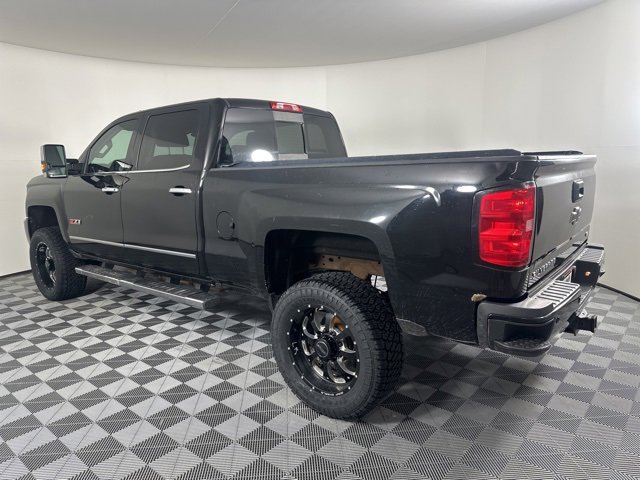 Used 2015 Chevrolet Silverado 2500 LTZ w/ Custom Sport Edition image 4
