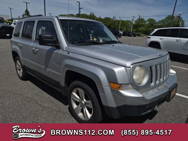 Used 2011 Jeep Patriot Latitude AWD/4WD image 1