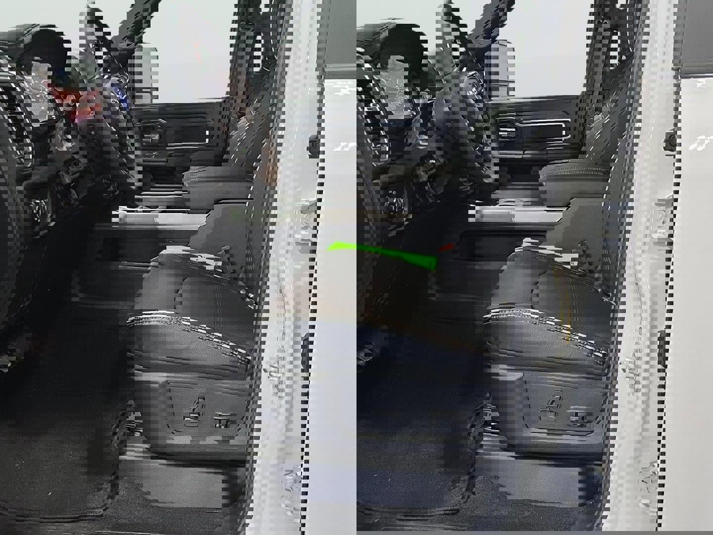 New 2025 RAM 2500 Laramie image 7