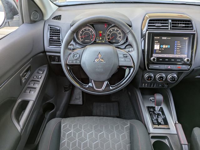 Used 2024 Mitsubishi Outlander Sport LE image 17