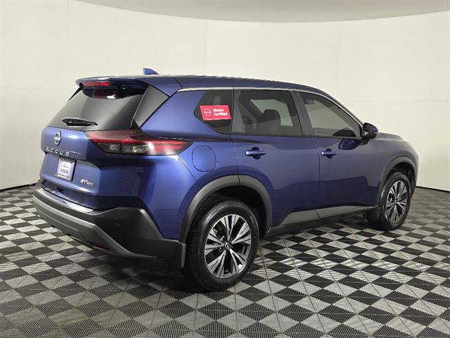 Used 2023 Nissan Rogue SV AWD/4WD image 3