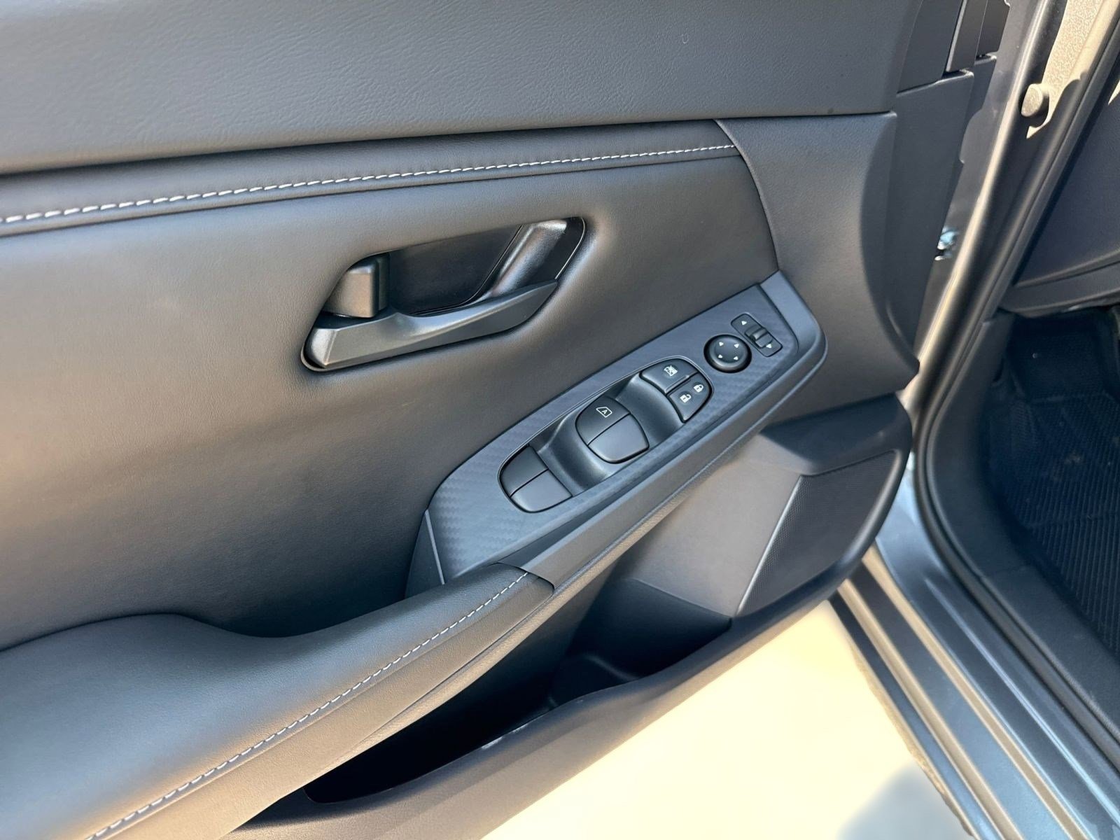 New 2025 Nissan Sentra S image 10