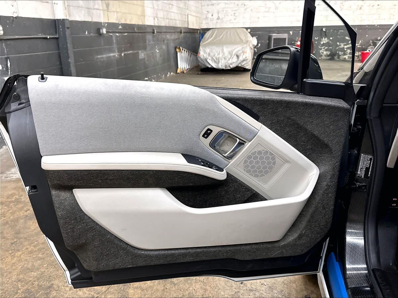 Used 2018 BMW i3 RWD image 25