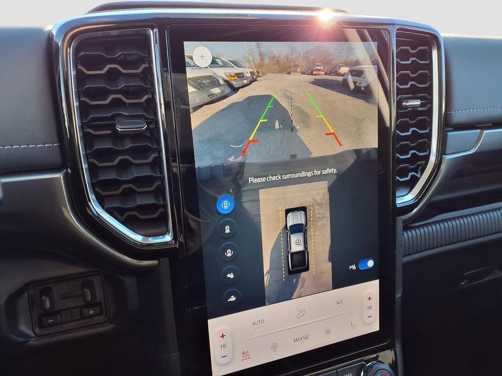 New 2026 Ford Ranger Lariat image 13