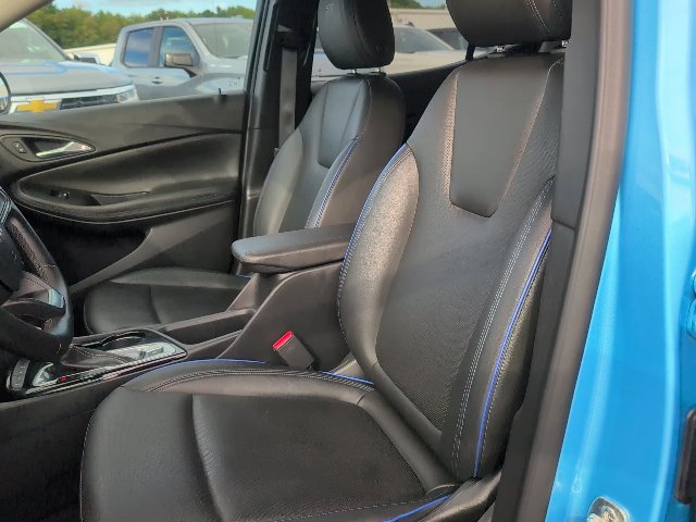 Used 2025 Buick Encore GX Sport Touring AWD/4WD image 22