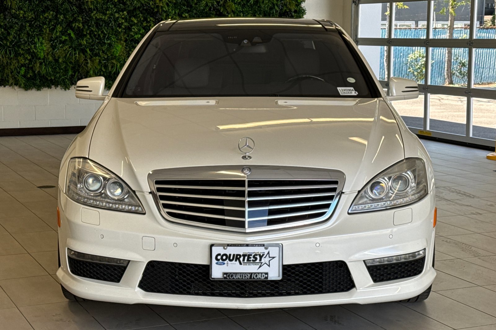 Used 2011 Mercedes-Benz S 63 AMG image 9