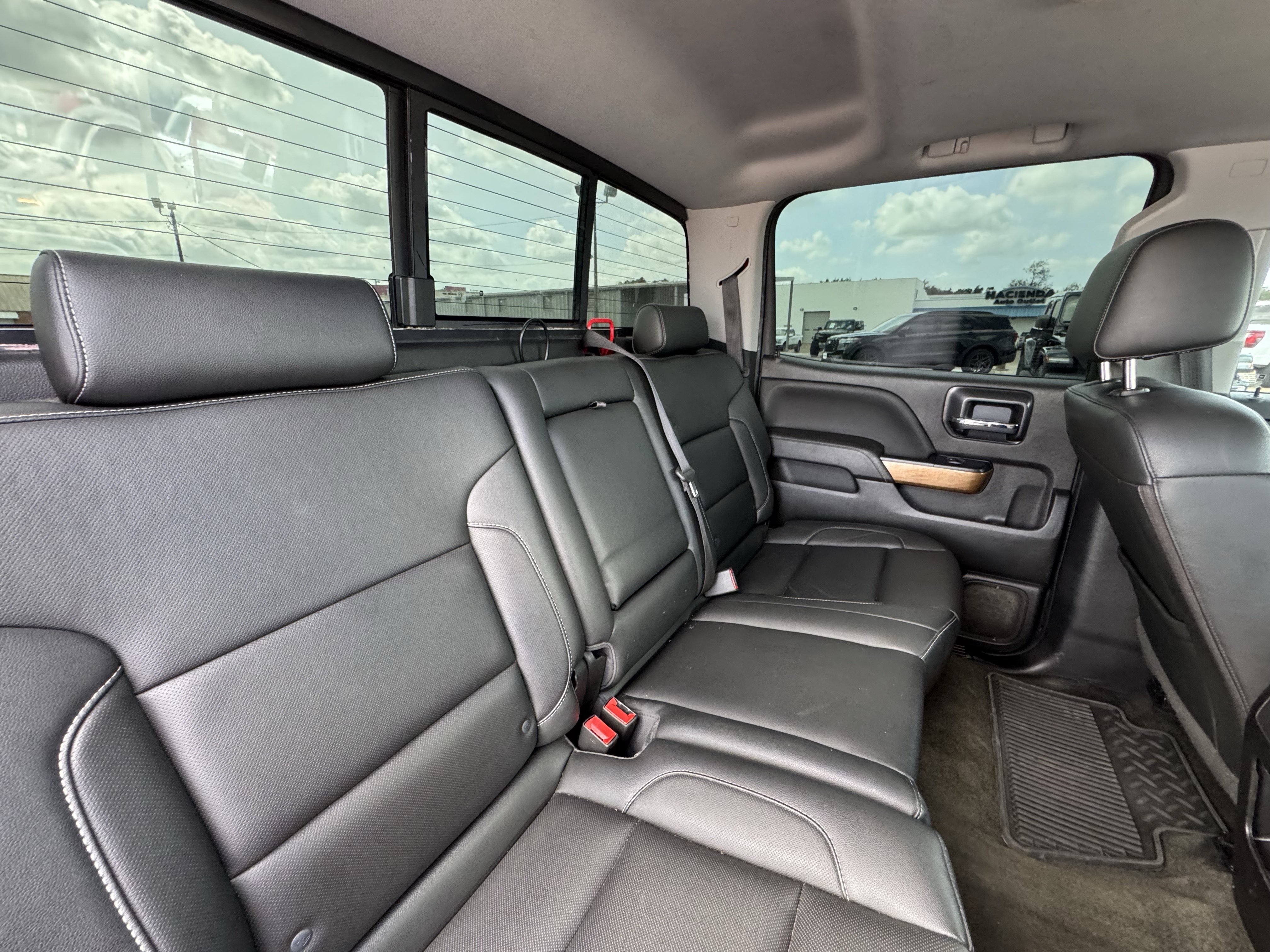 Used 2018 Chevrolet Silverado 1500 LTZ w/ Texas Edition AWD/4WD image 29