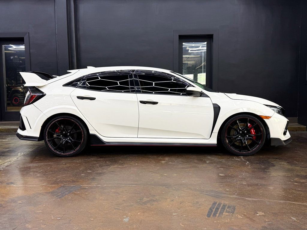 Used 2019 Honda Civic Type R image 10