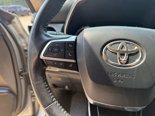 Used 2020 Toyota Highlander Limited image 34