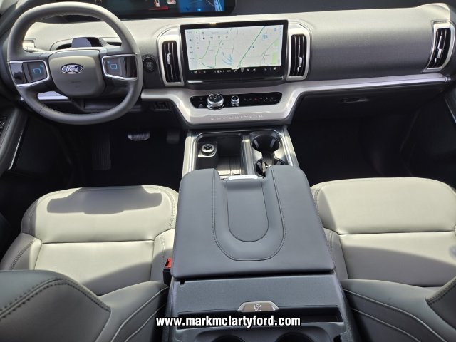 New 2026 Ford Expedition Active RWD image 10