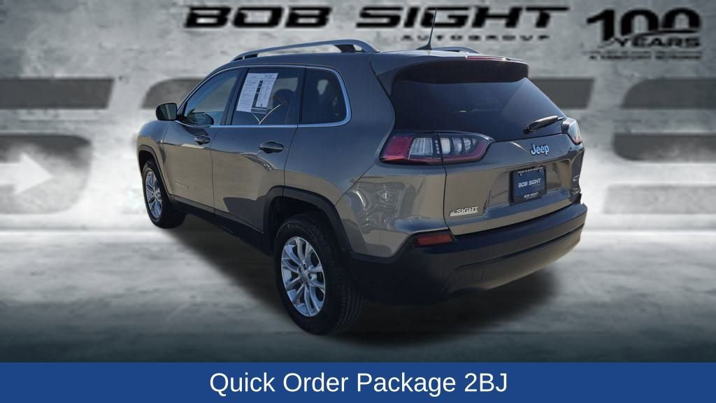Used 2019 Jeep Cherokee Latitude w/ Cold Weather Group image 4