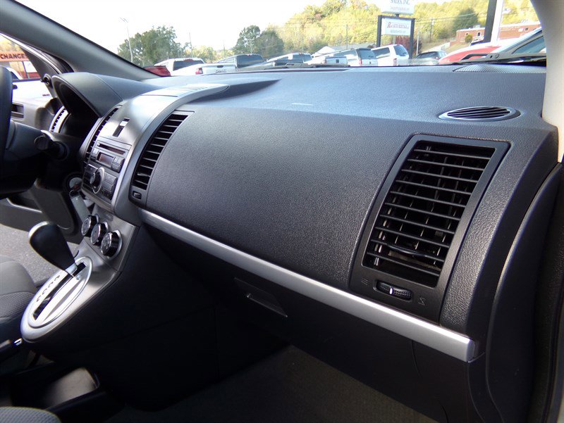 Used 2011 Nissan Sentra 2.0 image 34