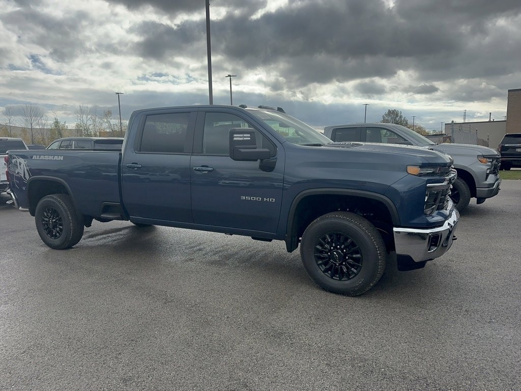 New 2026 Chevrolet Silverado 3500 LT image 3