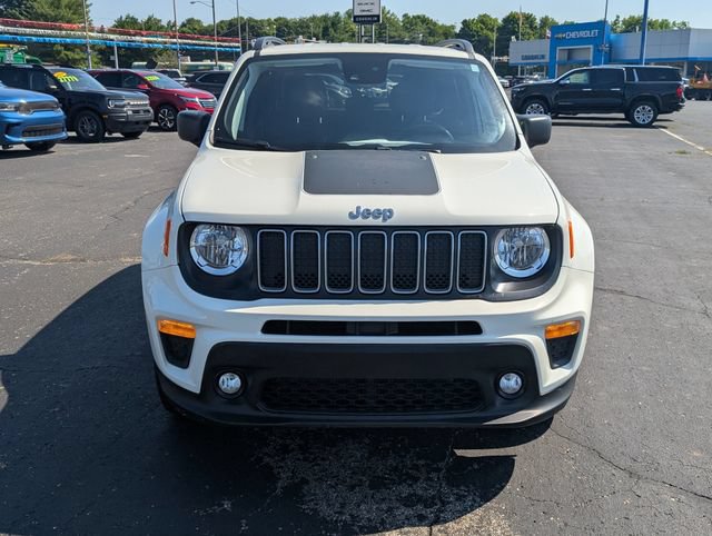 Used 2023 Jeep Renegade Latitude w/ Premium Group AWD/4WD video 2