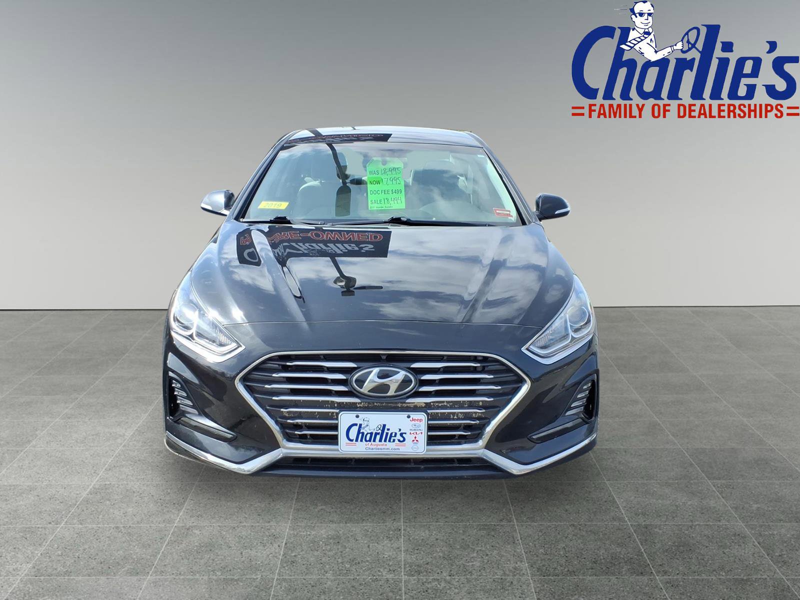 Used 2019 Hyundai Sonata Plug-In Hybrid image 2
