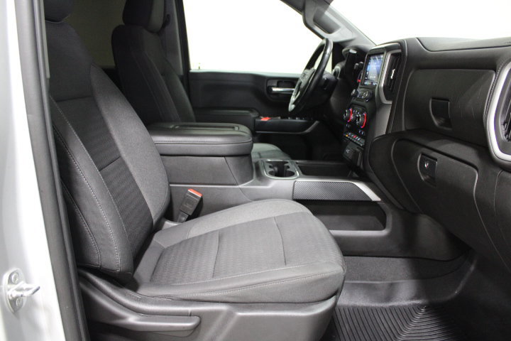 Used 2022 Chevrolet Silverado 1500 RST w/ Redline Edition AWD/4WD image 25