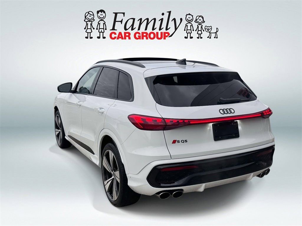 New 2025 Audi SQ5 Premium Plus image 4