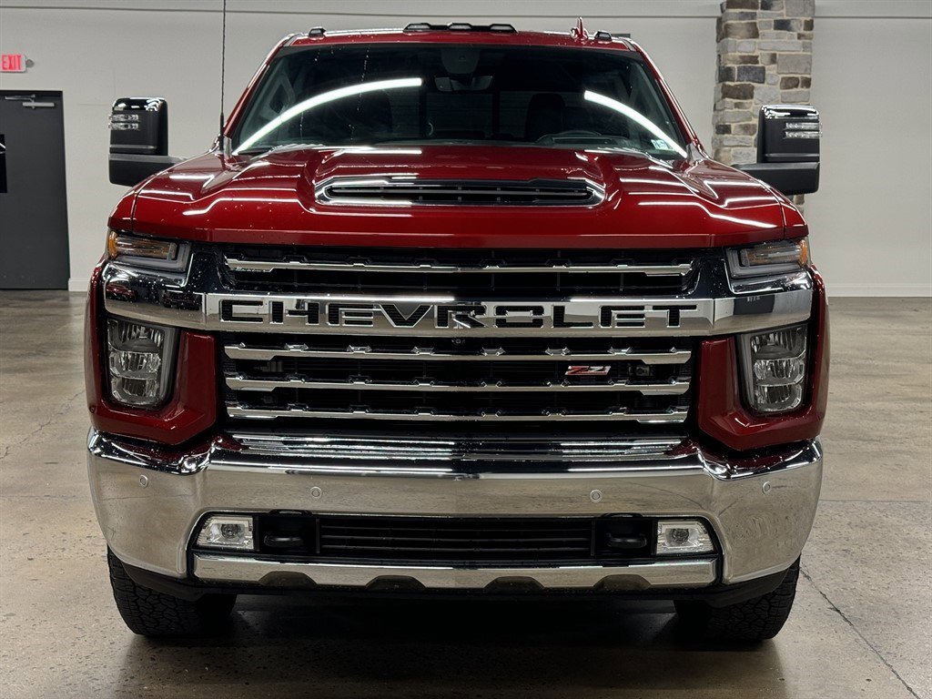 Used 2023 Chevrolet Silverado 2500 LTZ w/ LTZ Plus Package AWD/4WD image 2