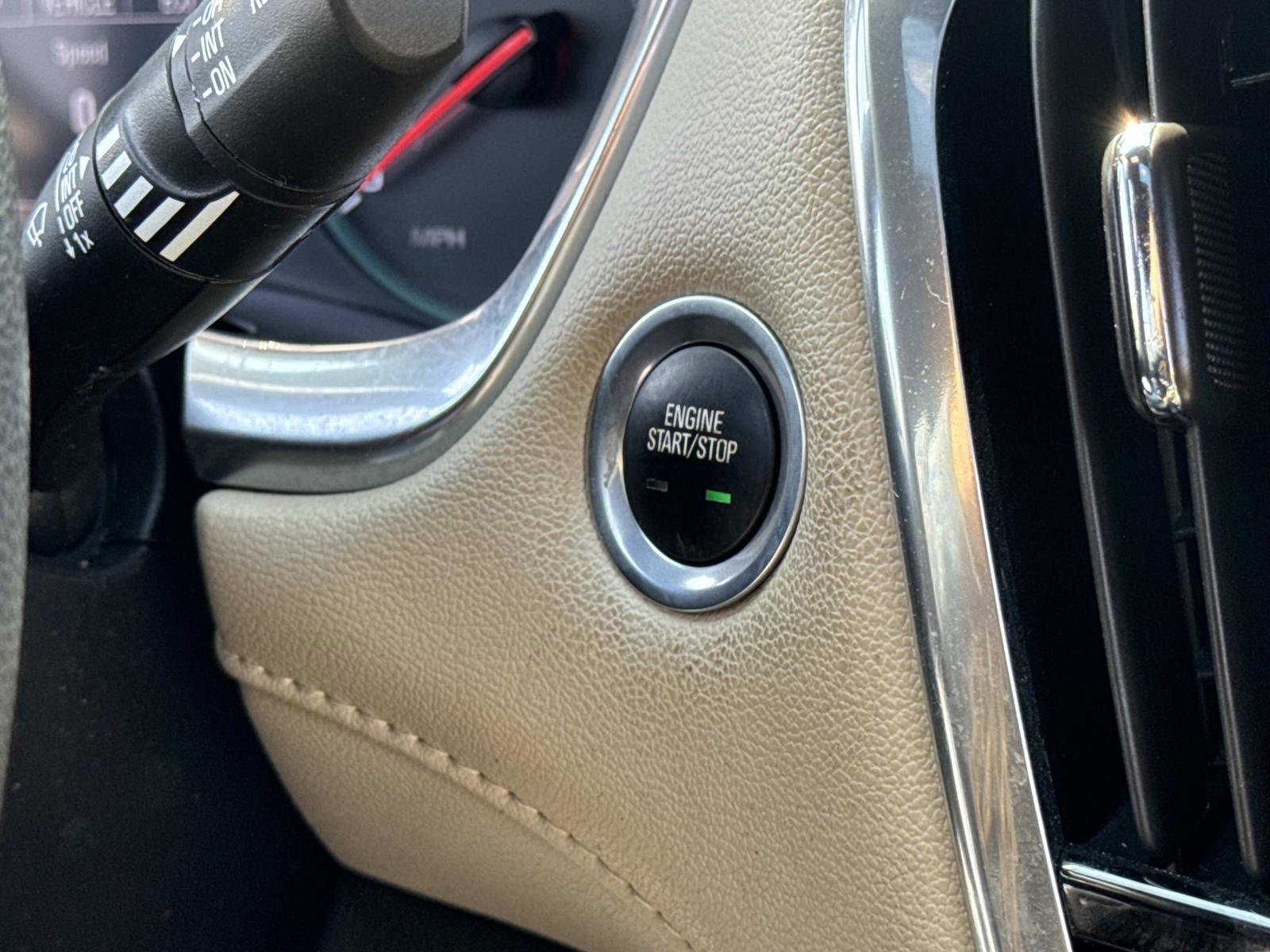 Used 2023 Chevrolet Traverse LS image 6