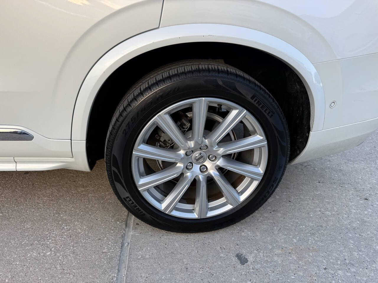 Used 2018 Volvo XC90 T6 Inscription w/ Convenience Package AWD/4WD image 38