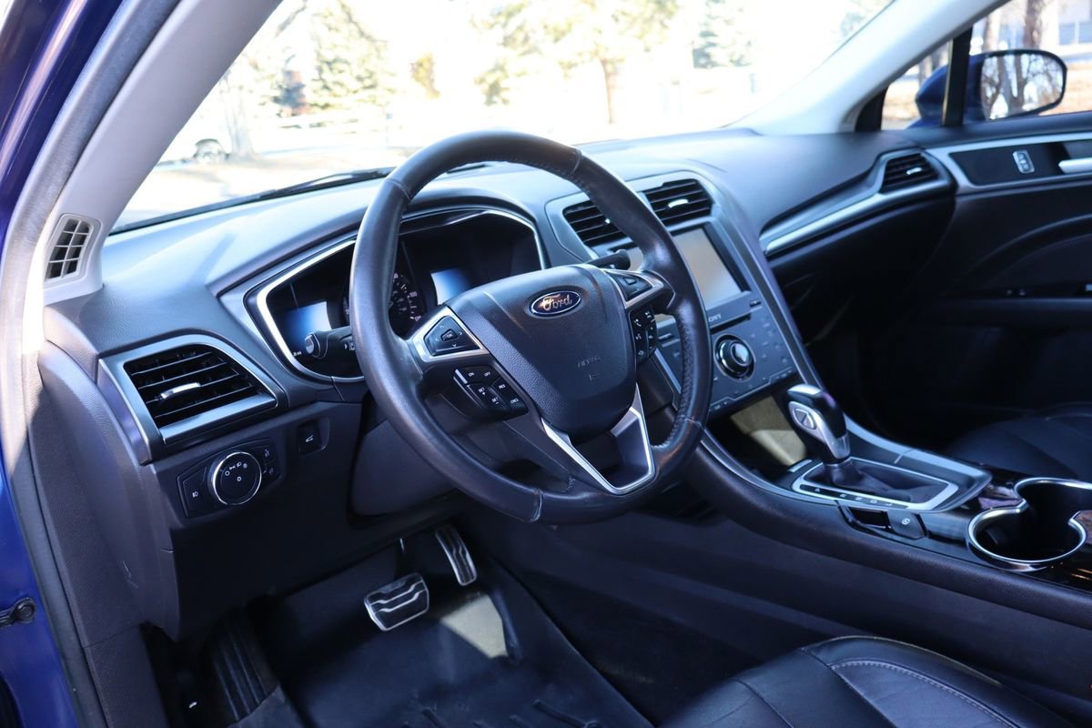 Used 2014 Ford Fusion Energi Titanium w/ Driver Assist Package image 15