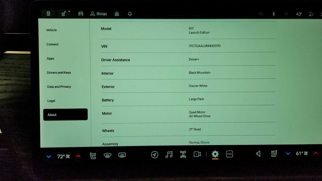 Used 2022 Rivian R1T Launch Edition image 16