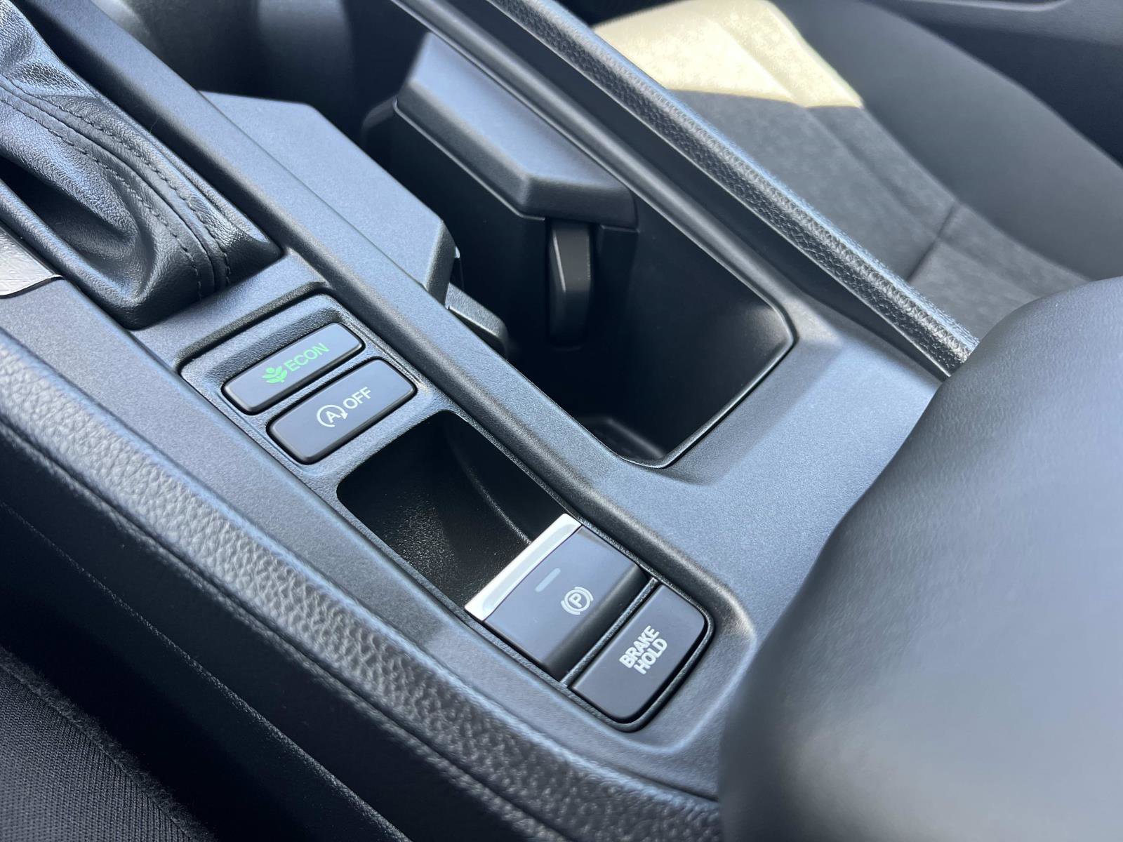 Certified 2025 Honda Accord LX image 15