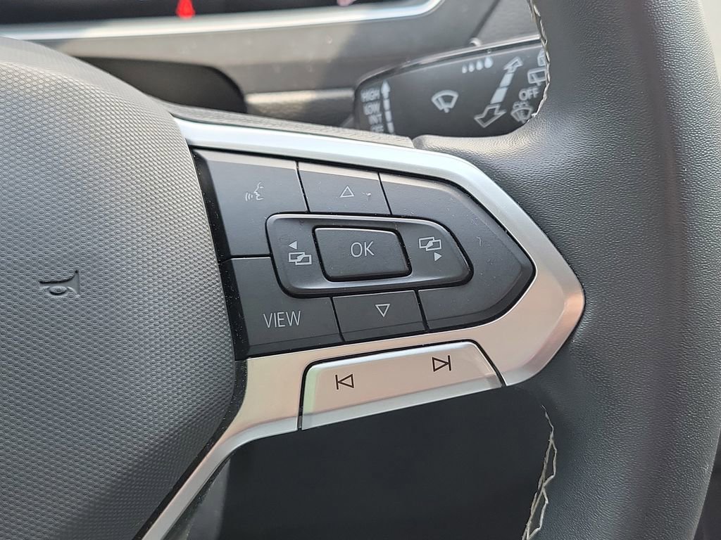 Used 2024 Volkswagen Tiguan S AWD/4WD image 26