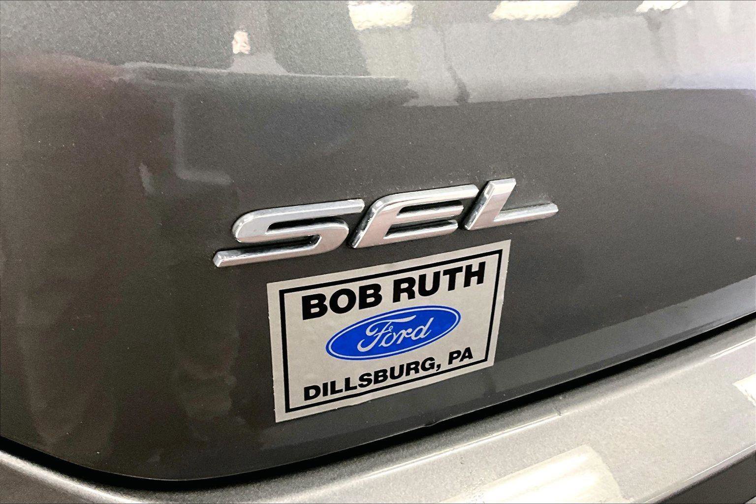 Used 2024 Ford Edge SEL w/ Convenience Package image 13