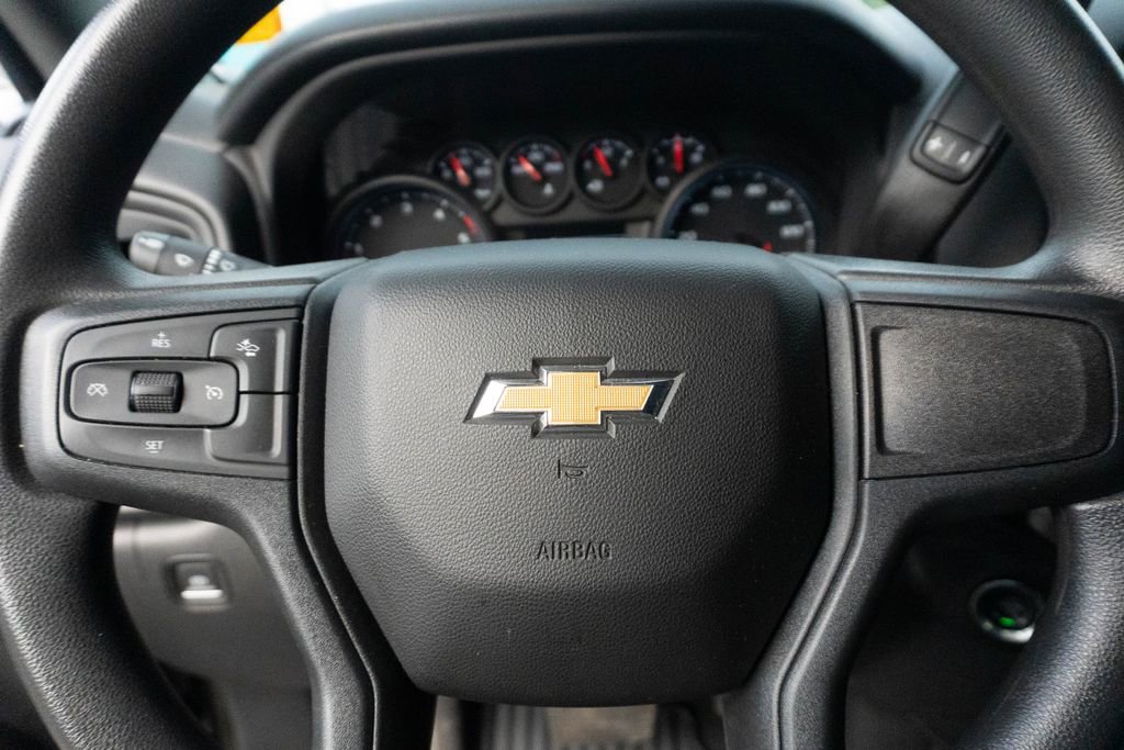 Used 2024 Chevrolet Silverado 2500 Custom w/ Custom Value Package AWD/4WD image 29