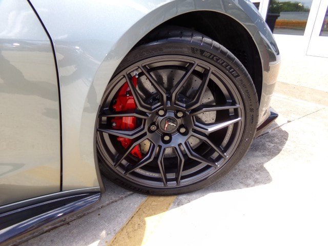 Used 2023 Chevrolet Corvette Z06 RWD image 28