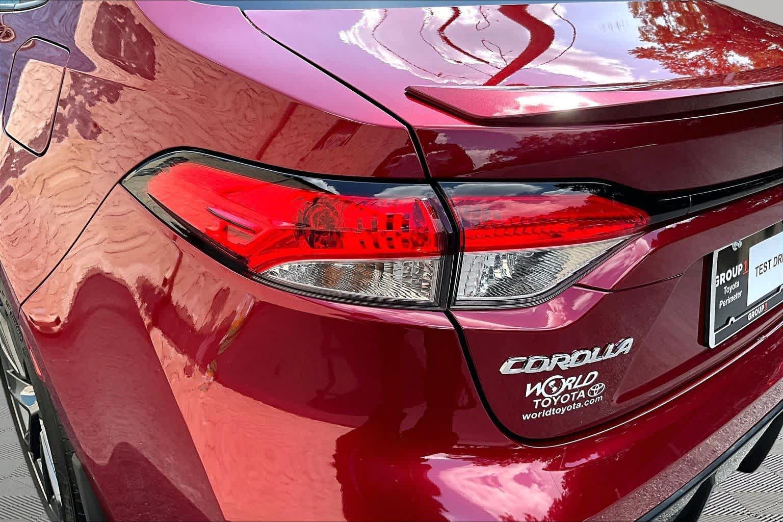 Used 2025 Toyota Corolla SE FWD image 29