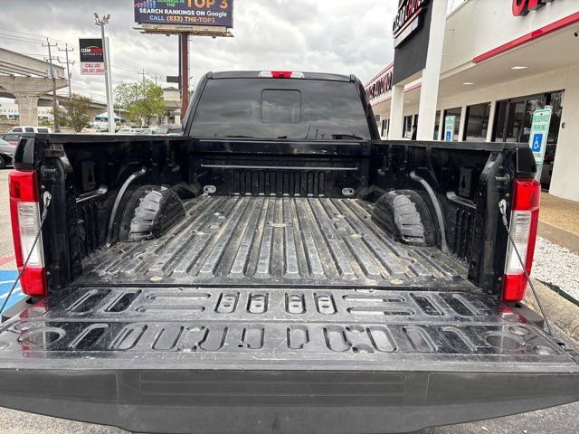 Used 2017 Ford F350 King Ranch image 11