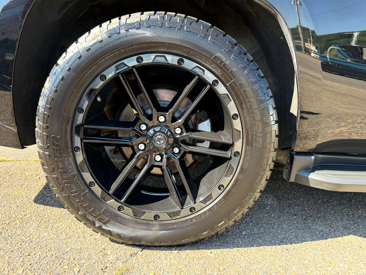 Used 2019 Chevrolet Tahoe LS w/ Max Trailering Package image 32