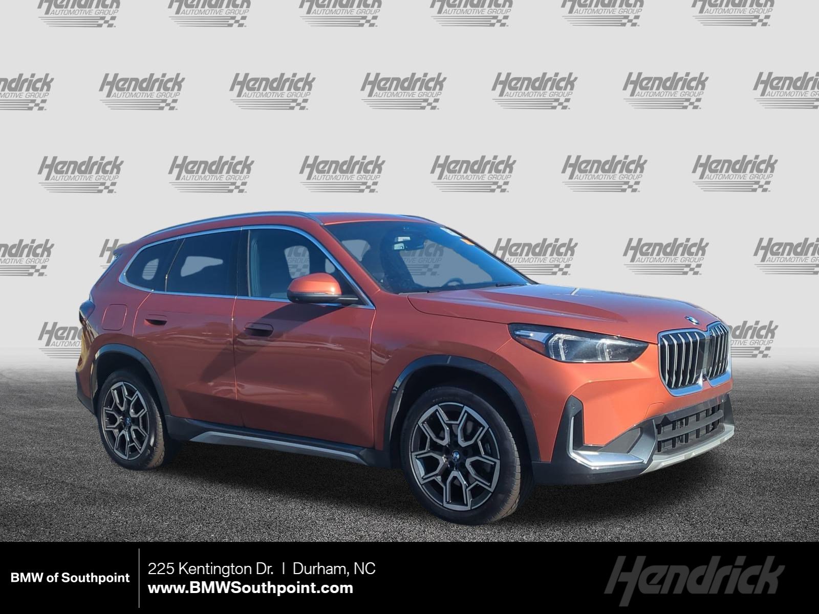 Used 2025 BMW X1 xDrive28i image 1