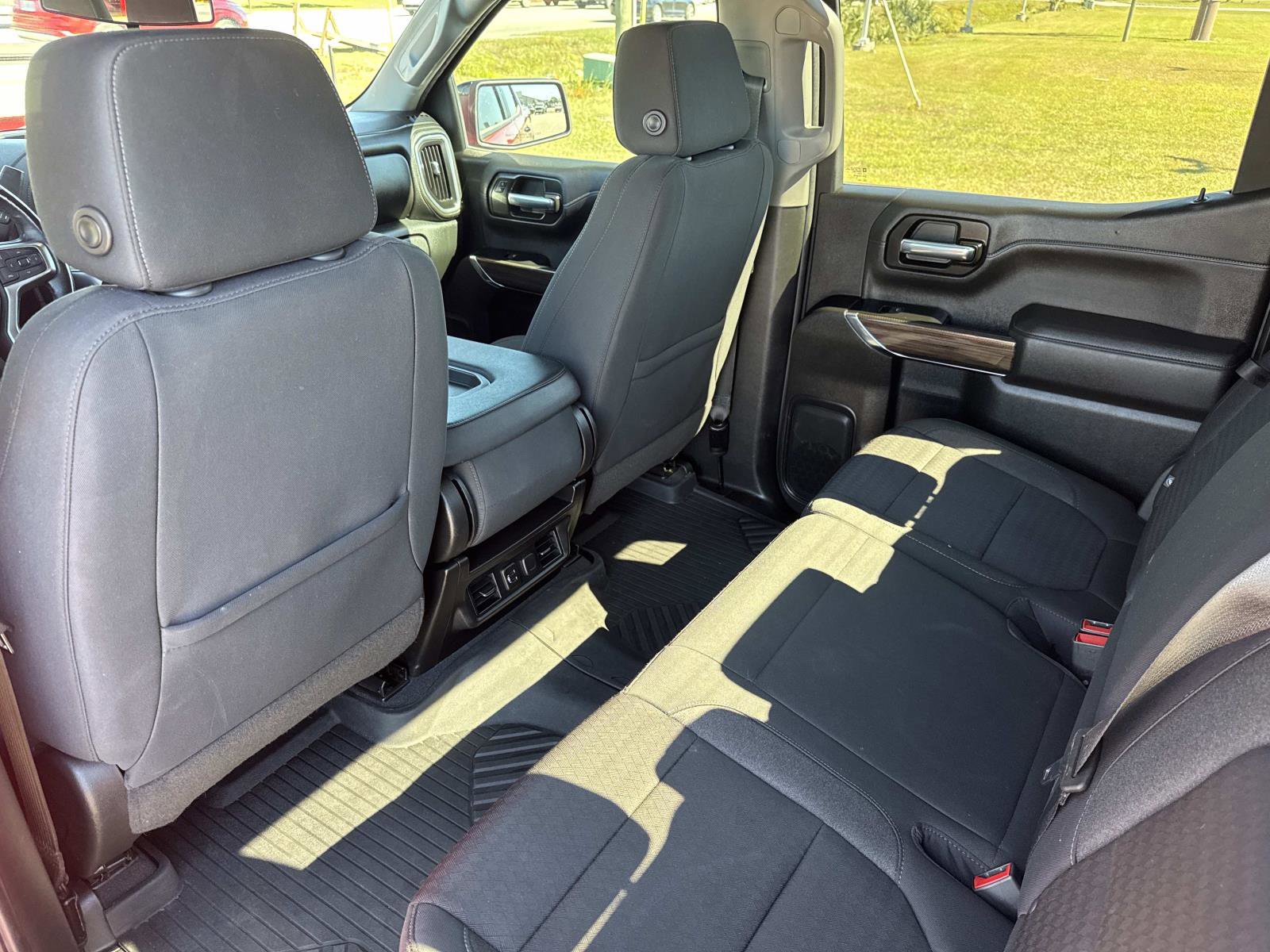 Used 2020 Chevrolet Silverado 1500 LT Trail Boss w/ Convenience Package image 18