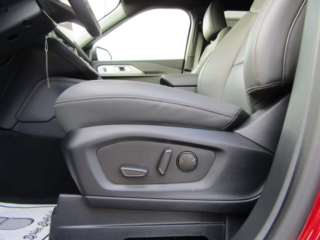 New 2027 Ford Explorer Active w/ Active Comfort Package AWD/4WD image 14